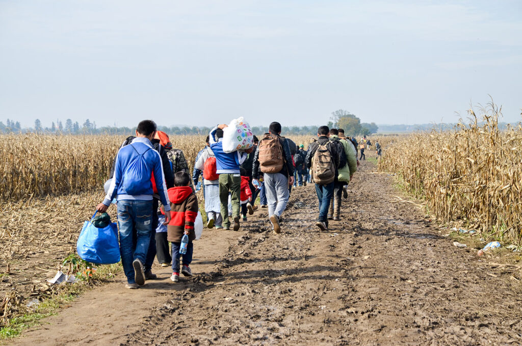 UN says 75,000 children a day have become refugees – as it happened