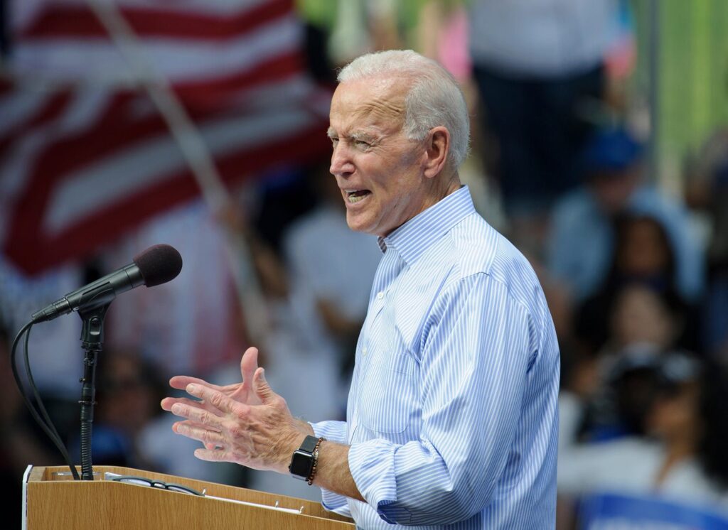 Biden announces $800 million in military aid for Ukraine in this crisis
