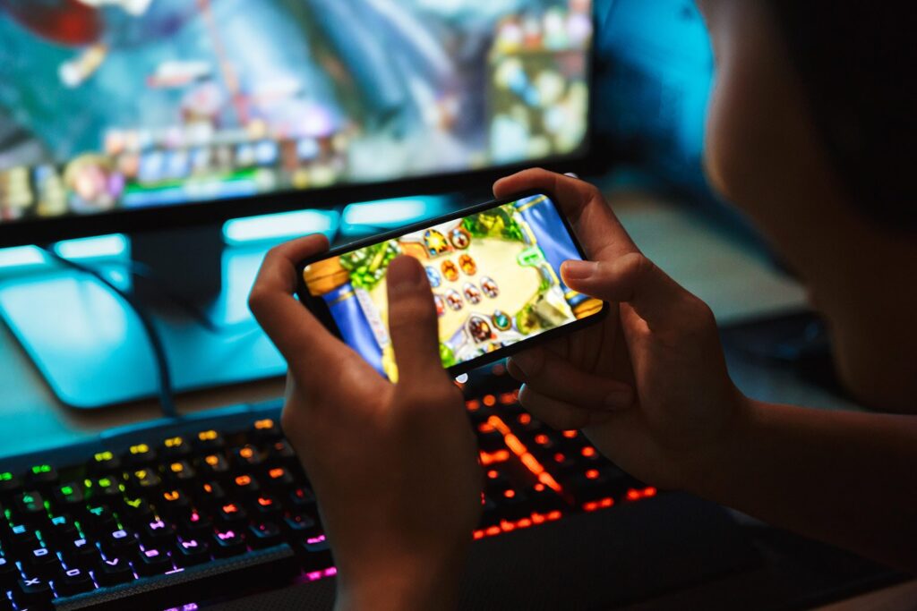 How to make time for gaming and playing when you have a busy life